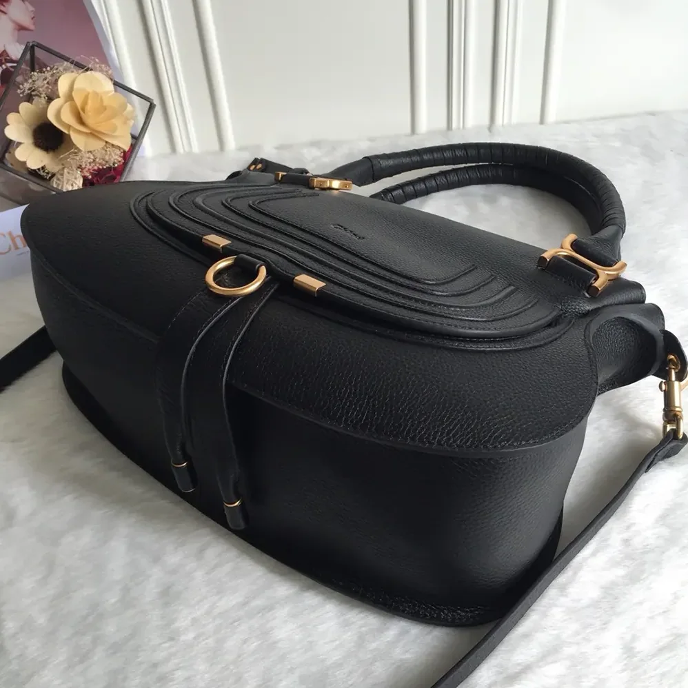 Chloe Marcie Bag in Grained Leather for Women in Black Chloe Marcie Bag in Grained Leather for Women in Black