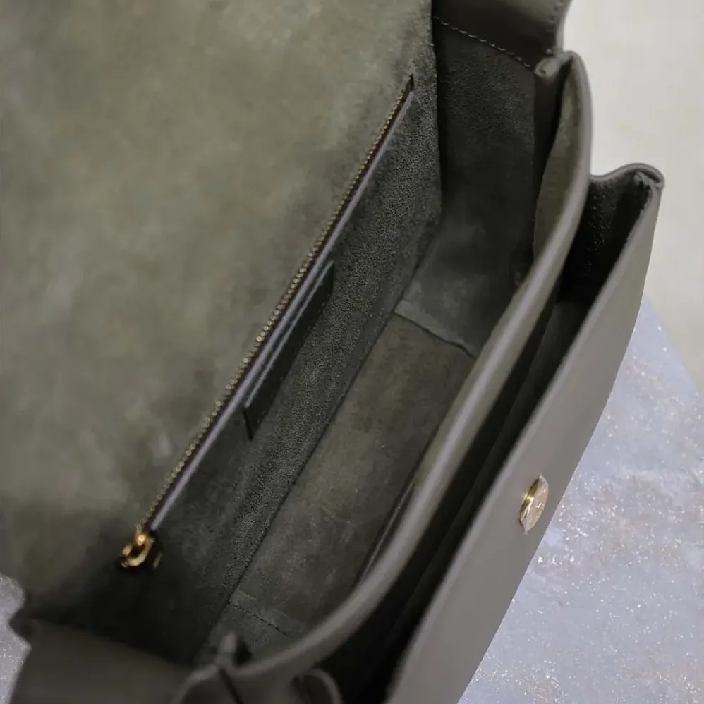 Saint Laurent YSL Niki Satchel In Leather for Women in Dark Green Saint Laurent YSL Niki Satchel In Leather for Women in Dark Green
