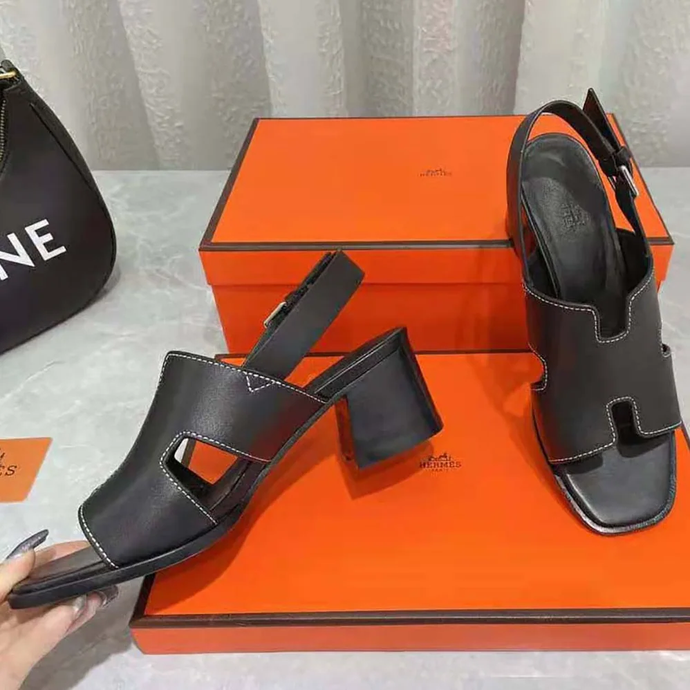 Hermes Elbe 60 Sandal in Calfskin Leather for Women in Black Hermes Elbe 60 Sandal in Calfskin Leather for Women in Black