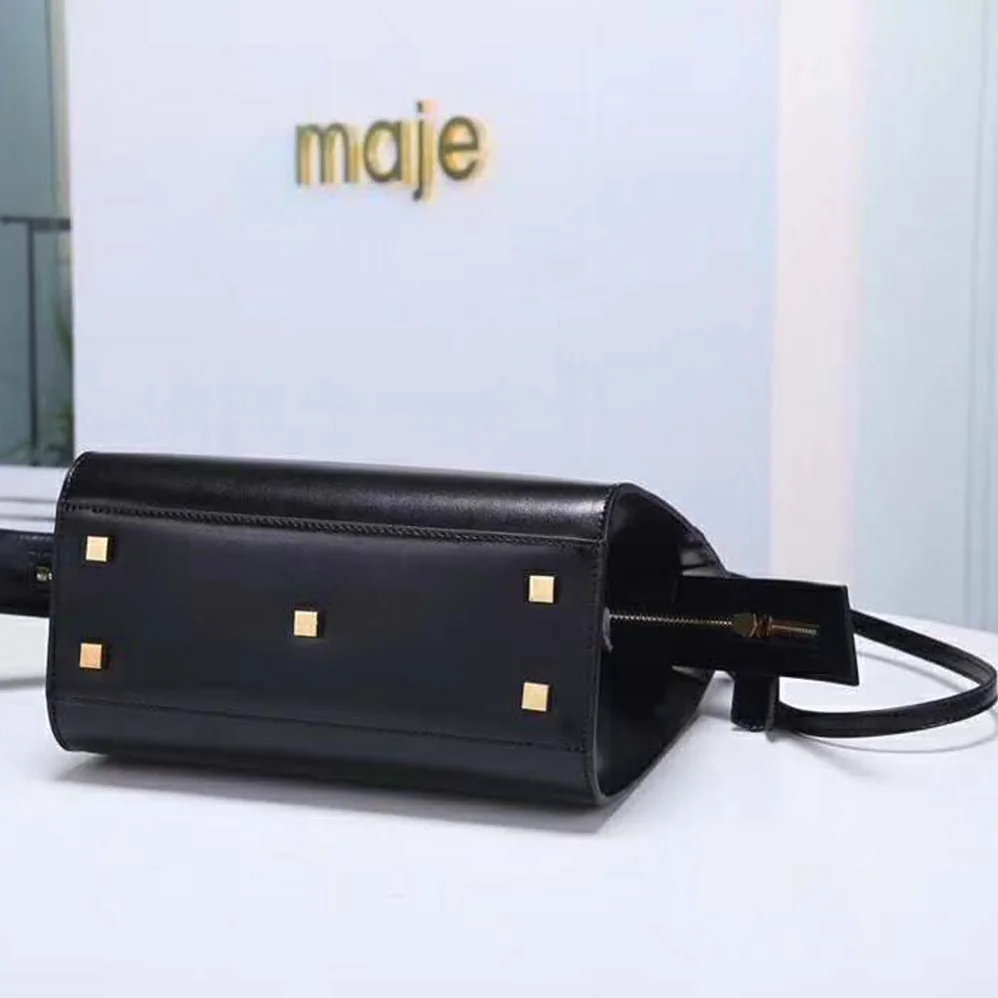 Saint Laurent YSL Uptown Small Tote Shiny Smooth Leather for Women in Black Saint Laurent YSL Uptown Small Tote Shiny Smooth Leather for Women in Black