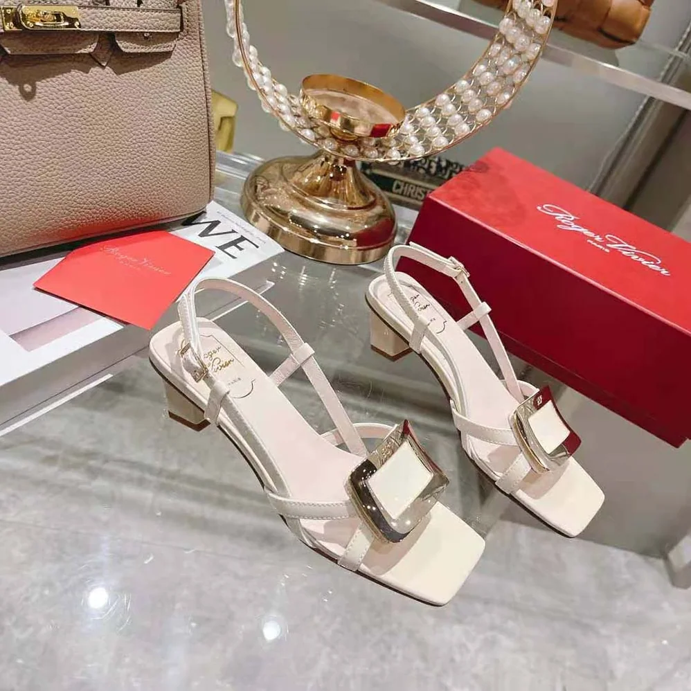 Roger Vivier Belle Vivier Metal Buckle Sandals in Patent Leather for Women Roger Vivier Belle Vivier Metal Buckle Sandals in Patent Leather for Women
