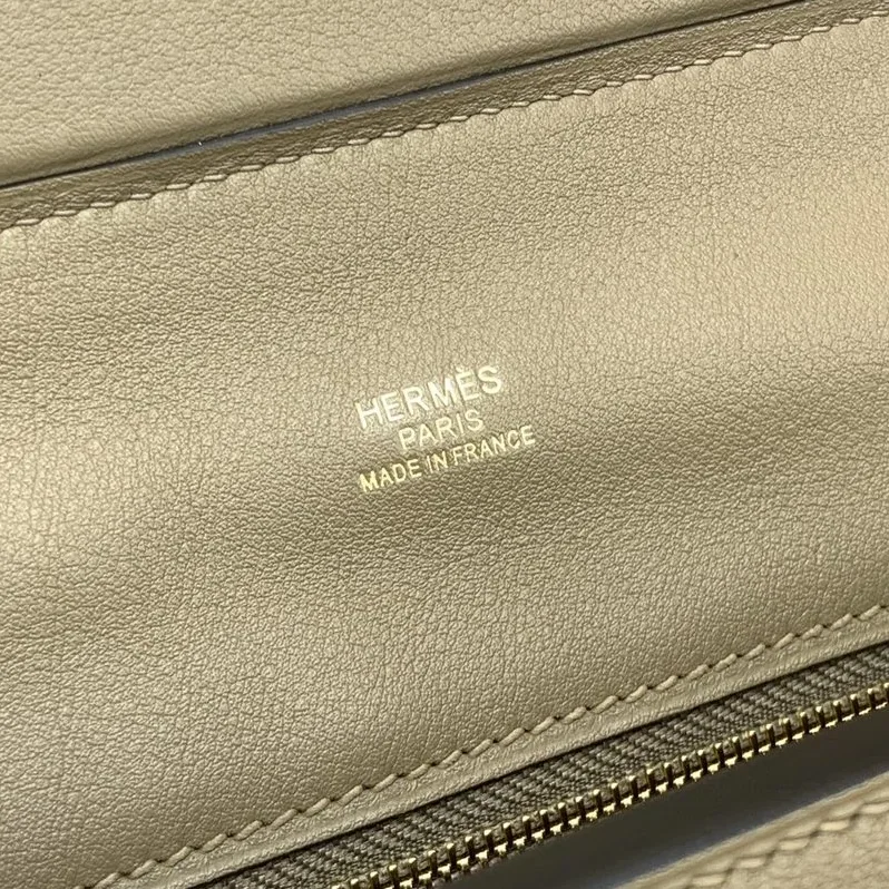 Hermes Clemence Swift Light Brown Hermes Clemence Swift Light Brown