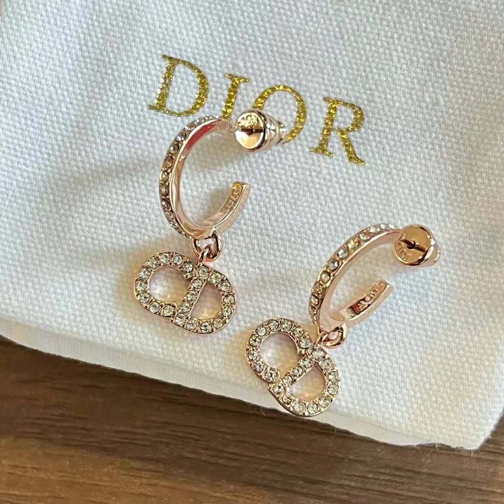 Dior Clair D Lune Earrings Pink-Finish Metal and Pink Crystals for Women Dior Clair D Lune Earrings Pink-Finish Metal and Pink Crystals for Women