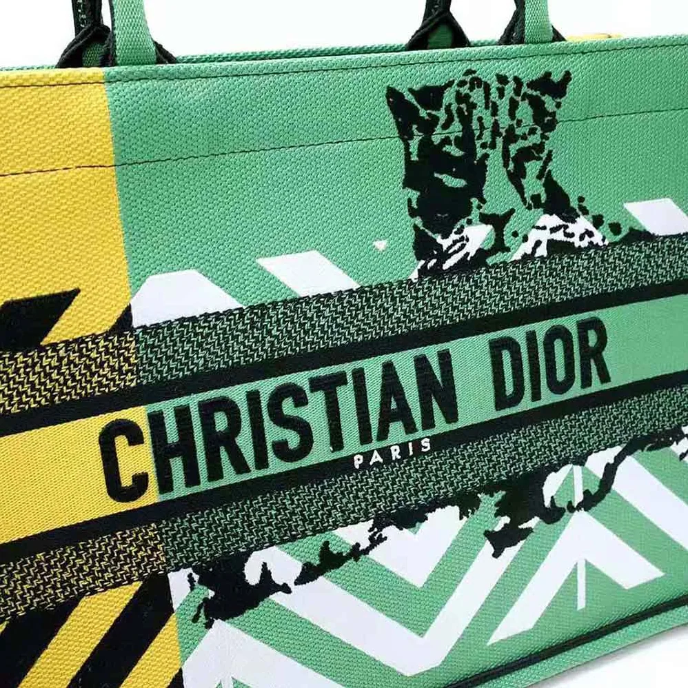 Dior Medium Dior Book Tote Bright Green and Orange D for Women in Jungle Pop Embroidery Dior Medium Dior Book Tote Bright Green and Orange D for Women in Jungle Pop Embroidery
