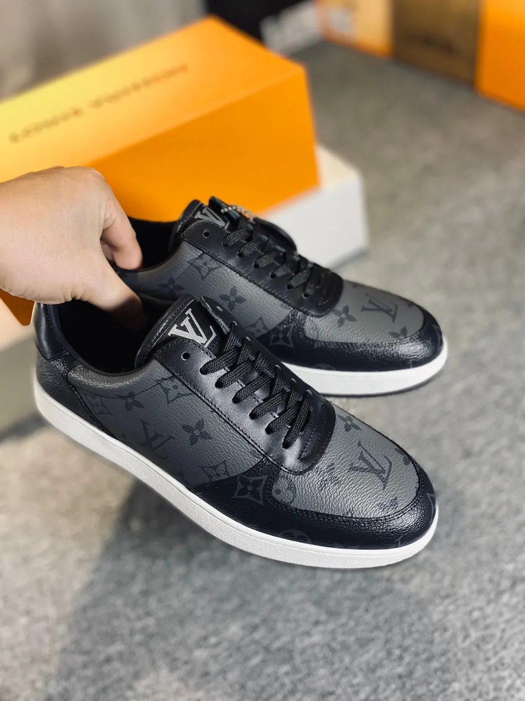 Louis Vuitton Rivoli Sneaker Black LV 1A8EB5
