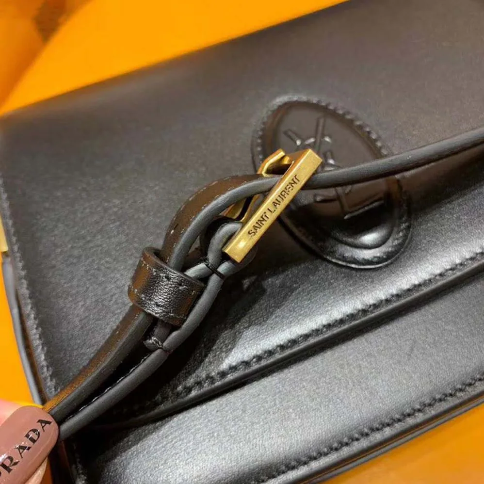 Saint Laurent YSL Le 61 Medium Saddle Bag Smooth for Women in Black Saint Laurent YSL Le 61 Medium Saddle Bag Smooth for Women in Black