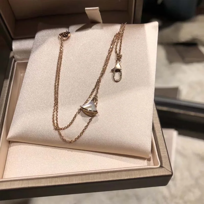 Bvlgari Divas' Dream Bracelet for Women