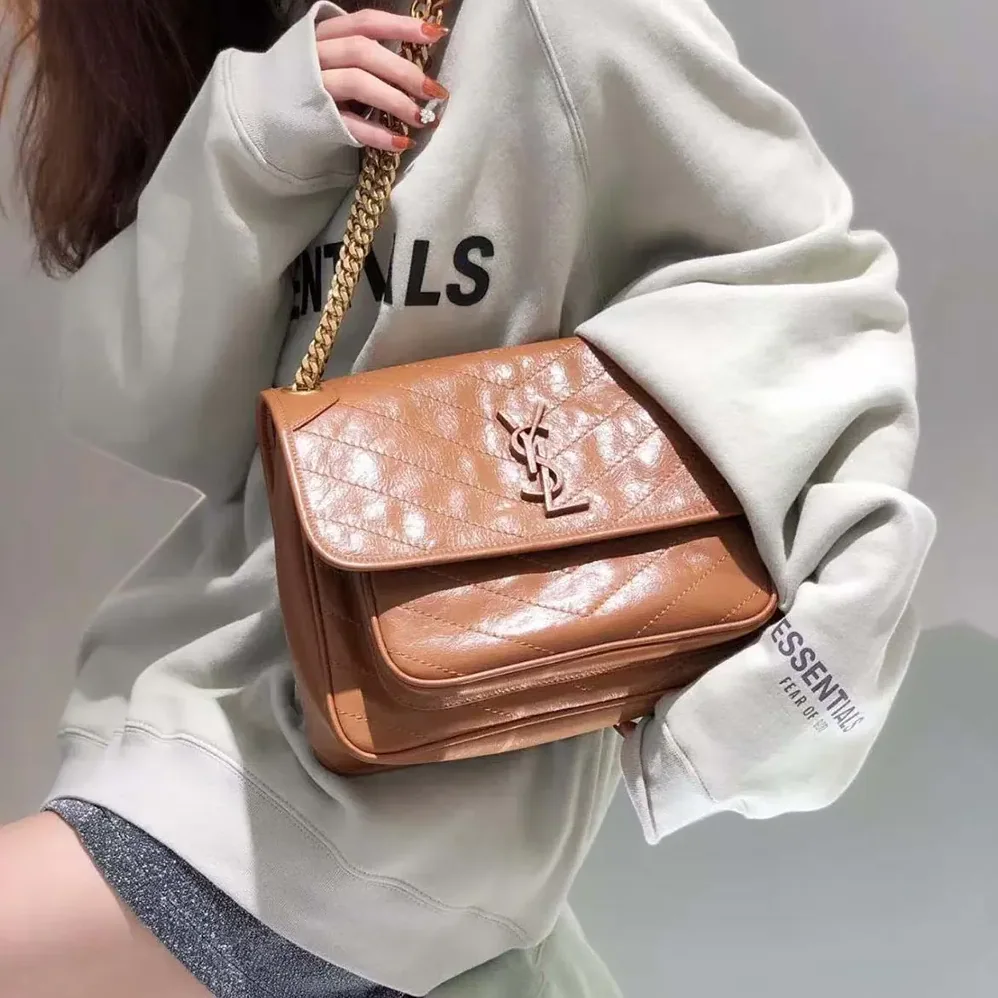 Saint Laurent YSL Niki Medium in Vintage Leather for Women Saint Laurent YSL Niki Medium in Vintage Leather for Women