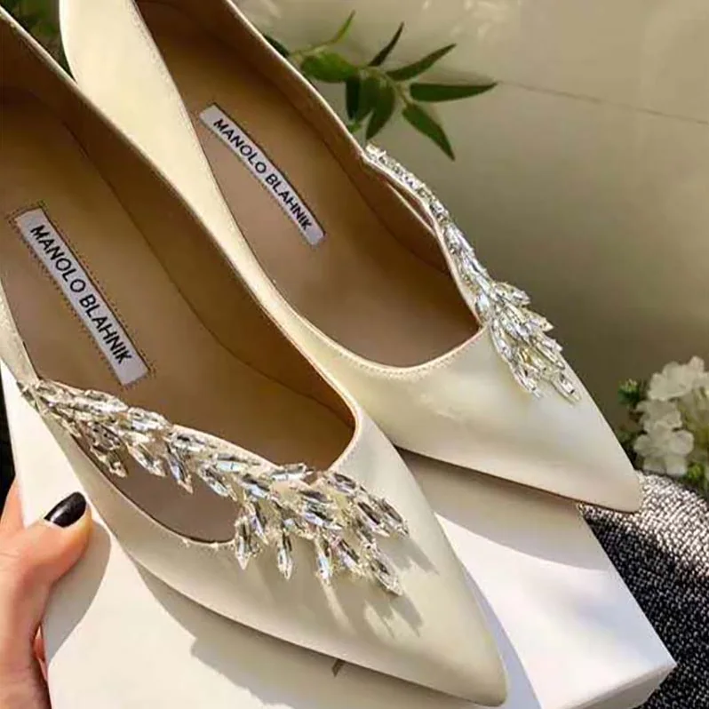 Manolo Blahnik Shoes Nadira Satin Jewel Buckle Pumps 90mm Heel for Women in White Manolo Blahnik Shoes Nadira Satin Jewel Buckle Pumps 90mm Heel for Women in White