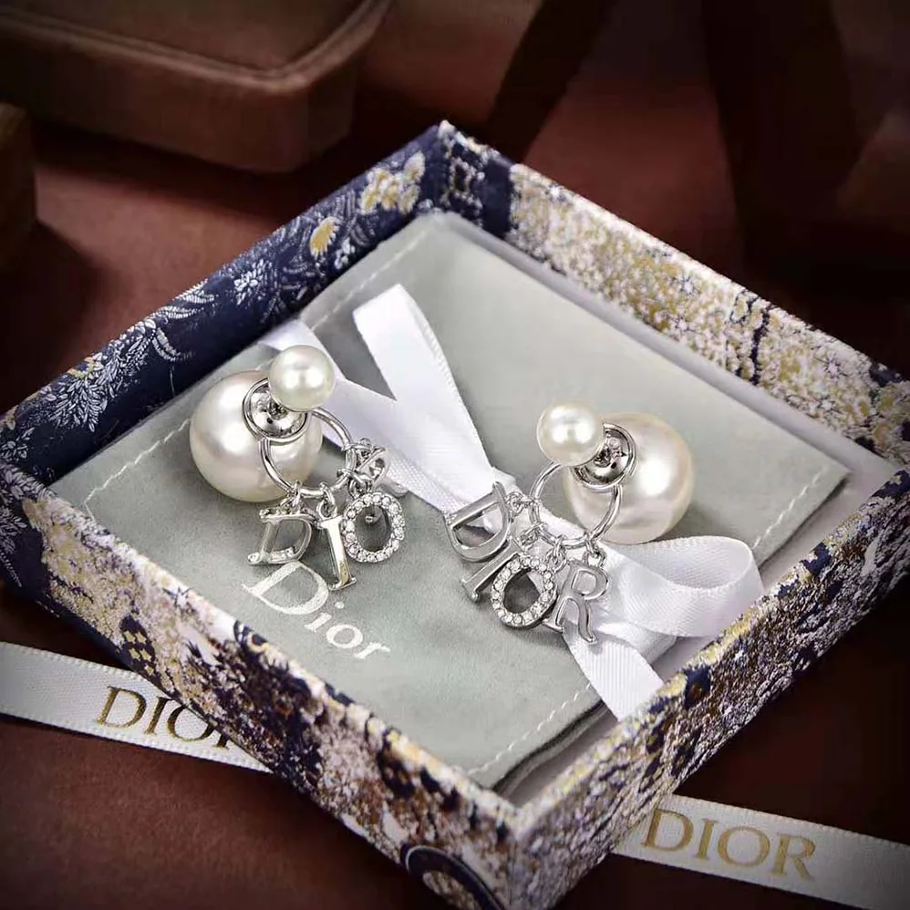 Dior Tribales Earrings Silver-Finish Metal with White Resin Pearls and White Crystals for Women Dior Tribales Earrings Silver-Finish Metal with White Resin Pearls and White Crystals for Women
