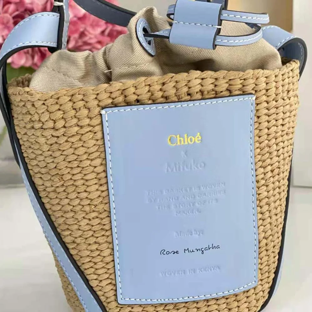 Chloe Small Basket in Fair-Trade Paper and Shiny Calfskin for Women in Blue Chloe Small Basket in Fair-Trade Paper and Shiny Calfskin for Women in Blue