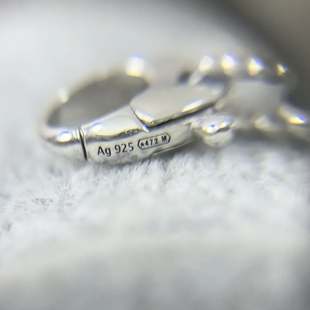 Gucci Twist Flower Bracelet Silver Gucci Twist Flower Bracelet Silver