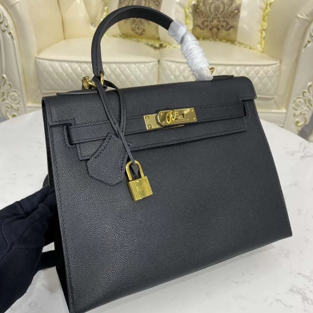 Hermes Kelly Bag 28 Epsom Leather for Women in Black Hermes Kelly Bag 28 Epsom Leather for Women in Black
