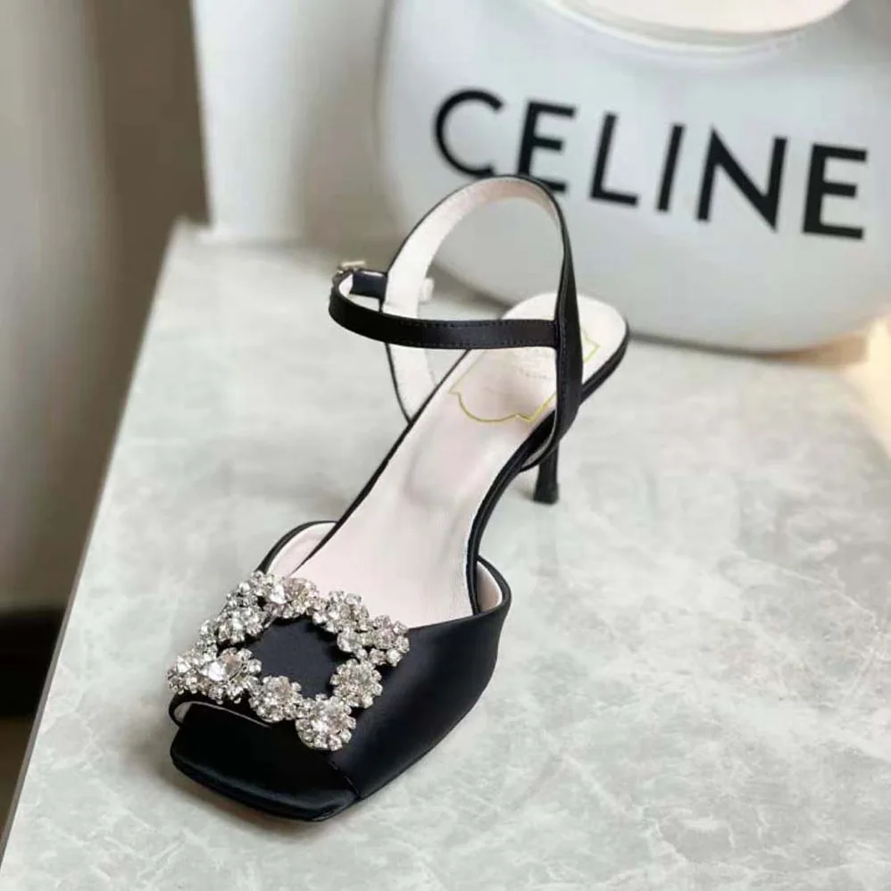 Roger Vivier Flower Strass Buckle Sandals in Satin for Women in Black