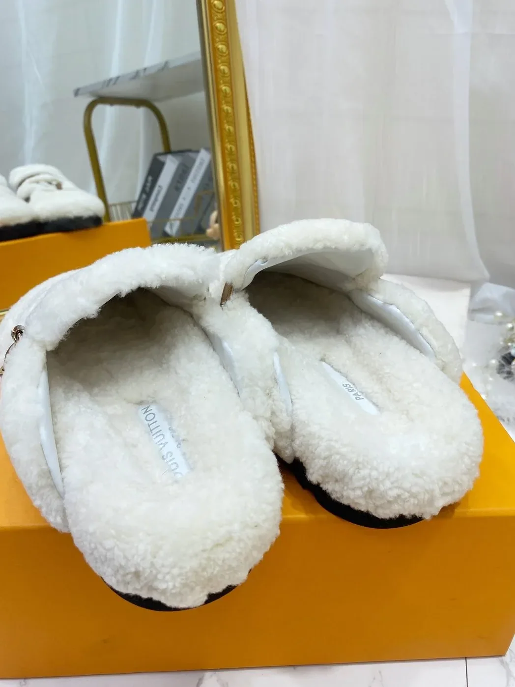Louis Vuitton Winterbreak Flat Comfort Mule White for Women