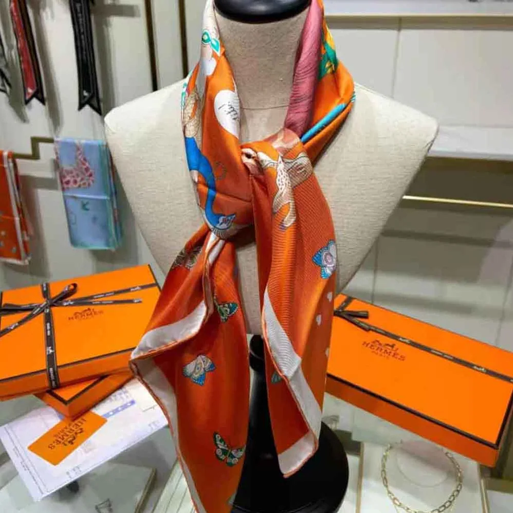 Hermes Story Scarf 90 in Silk Twill with Hand for Women in Rolled Edges Hermes Story Scarf 90 in Silk Twill with Hand for Women in Rolled Edges