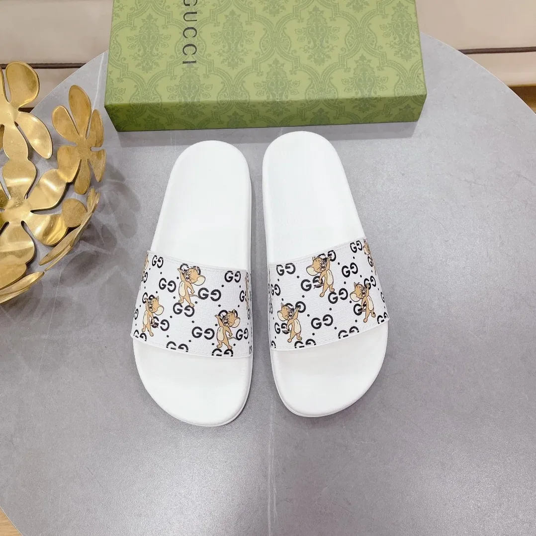 Gucci Jerry Print Slide Sandal White for Women Gucci Jerry Print Slide Sandal White for Women