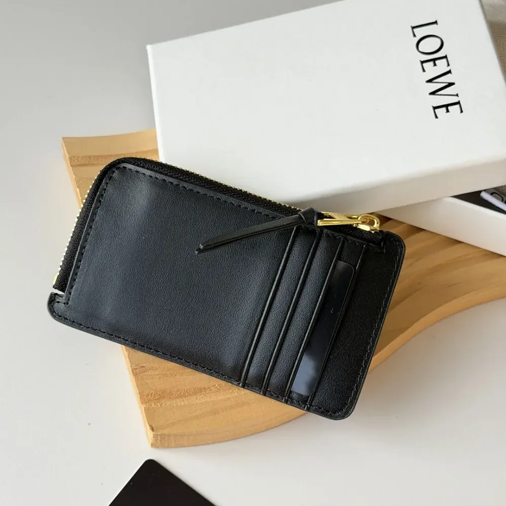 Loewe Coin Cardholder in Nappa Calfskin for Unisex in Black Loewe Coin Cardholder in Nappa Calfskin for Unisex in Black