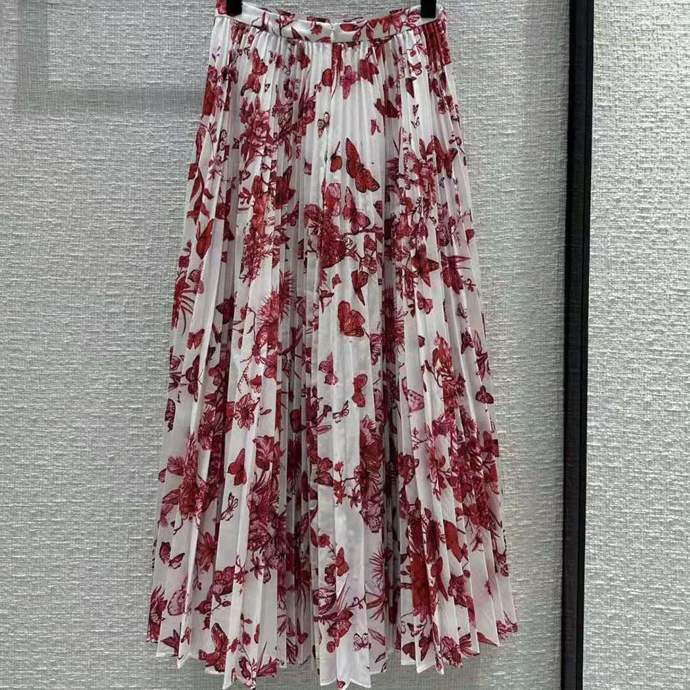 Dior Mid-Length Pleated Skirt White Cotton Denim with Red Toile de Jouy Mexico Motif for Women Dior Mid-Length Pleated Skirt White Cotton Denim with Red Toile de Jouy Mexico Motif for Women
