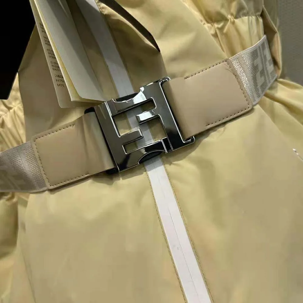 Fendi Ski Jacket in White Nylon for Women