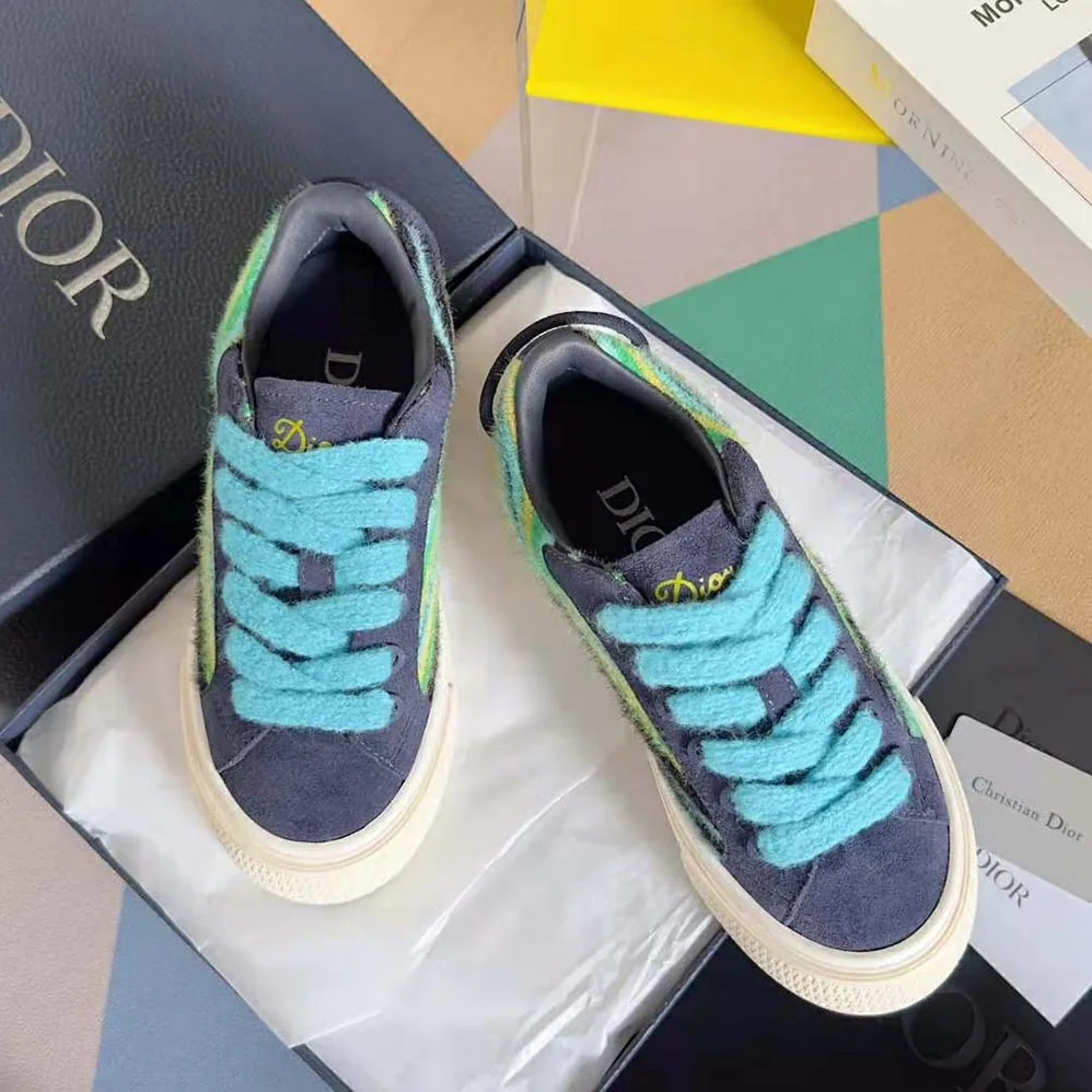 Dior Tears B33 Sneaker – Limited and Numbered Edition for Men in Blue