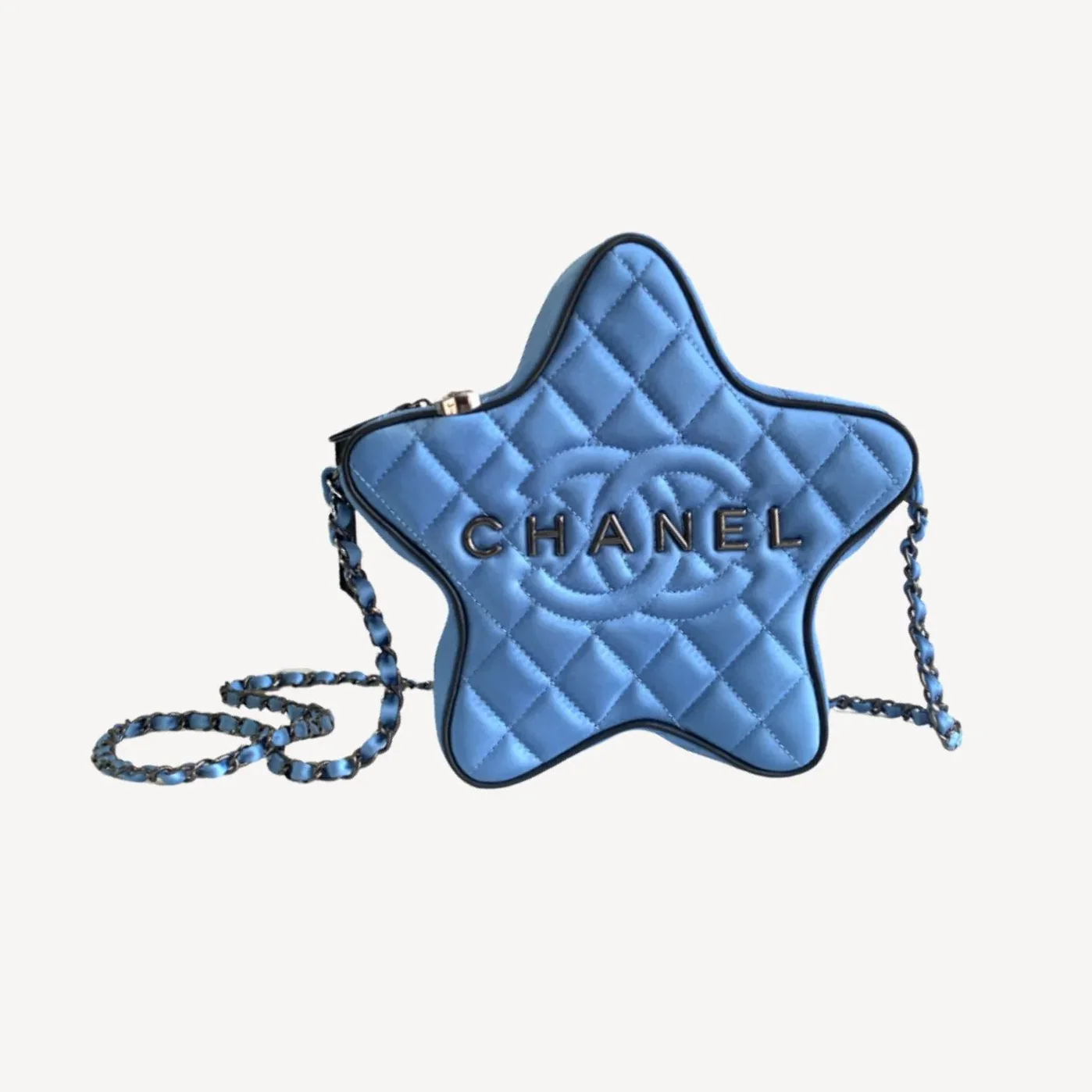 Chanel Star Handbag Red in Blue / Chanel Star Handbag Red in Blue /