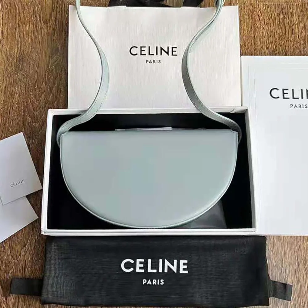 Celine Besace Cuir Triomphe in Smooth Calfskin for Women in Blue