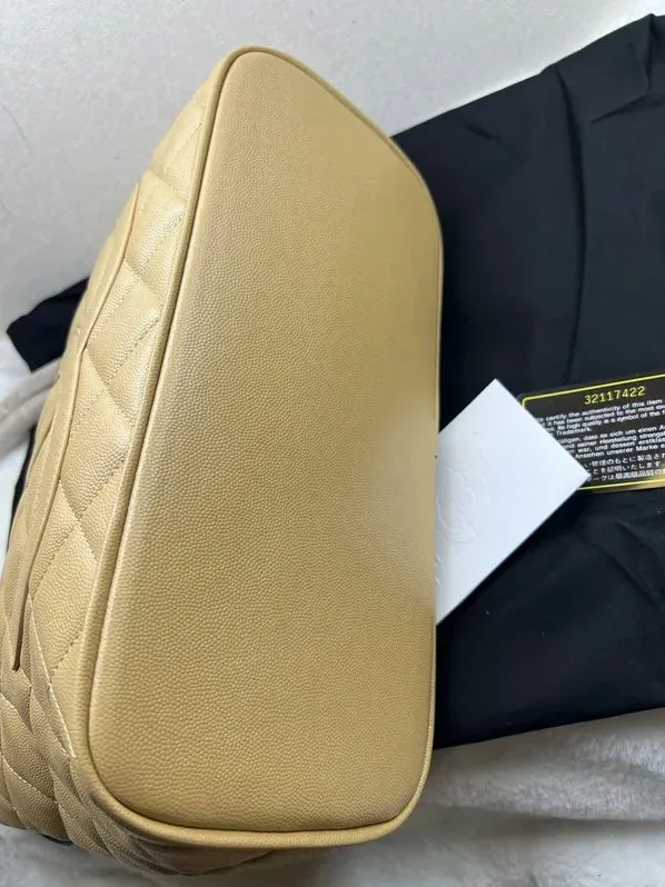 Chanel Medallion Tote Gold Hardware Caviar Yellow /