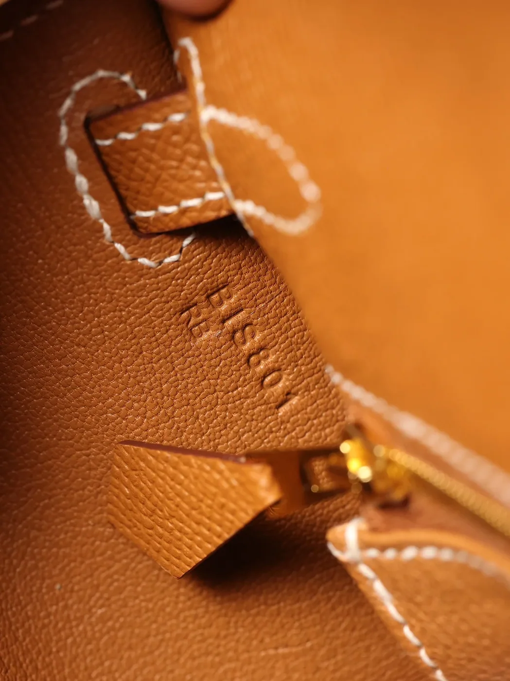 Hermes Kelly Epsom Gold Tone Lock Bag Brown 9,/