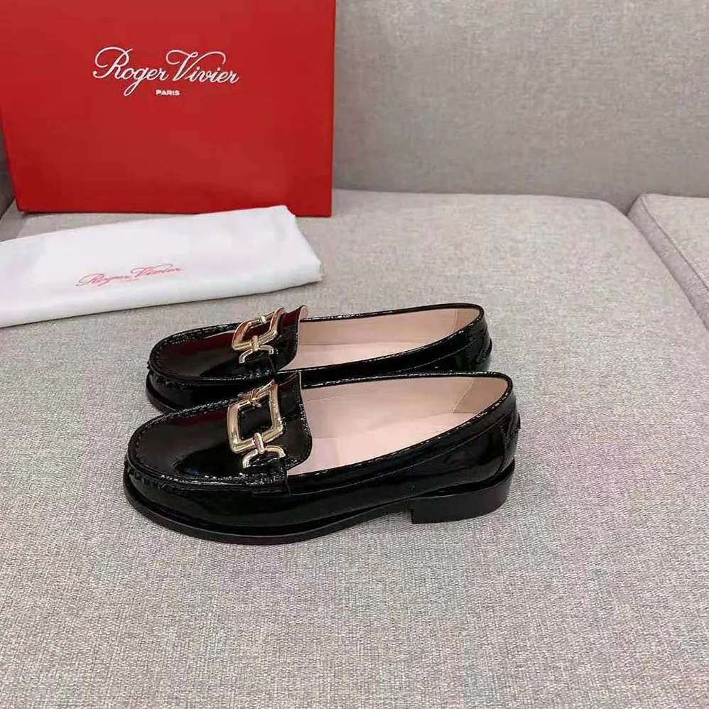 Roger Vivier Metal Buckle Morsetto Loafers in Patent Leather for Women Roger Vivier Metal Buckle Morsetto Loafers in Patent Leather for Women