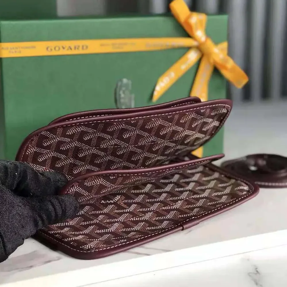 Goyard Plumet Pocket Wallet for Women in Maroon Goyard Plumet Pocket Wallet for Women in Maroon