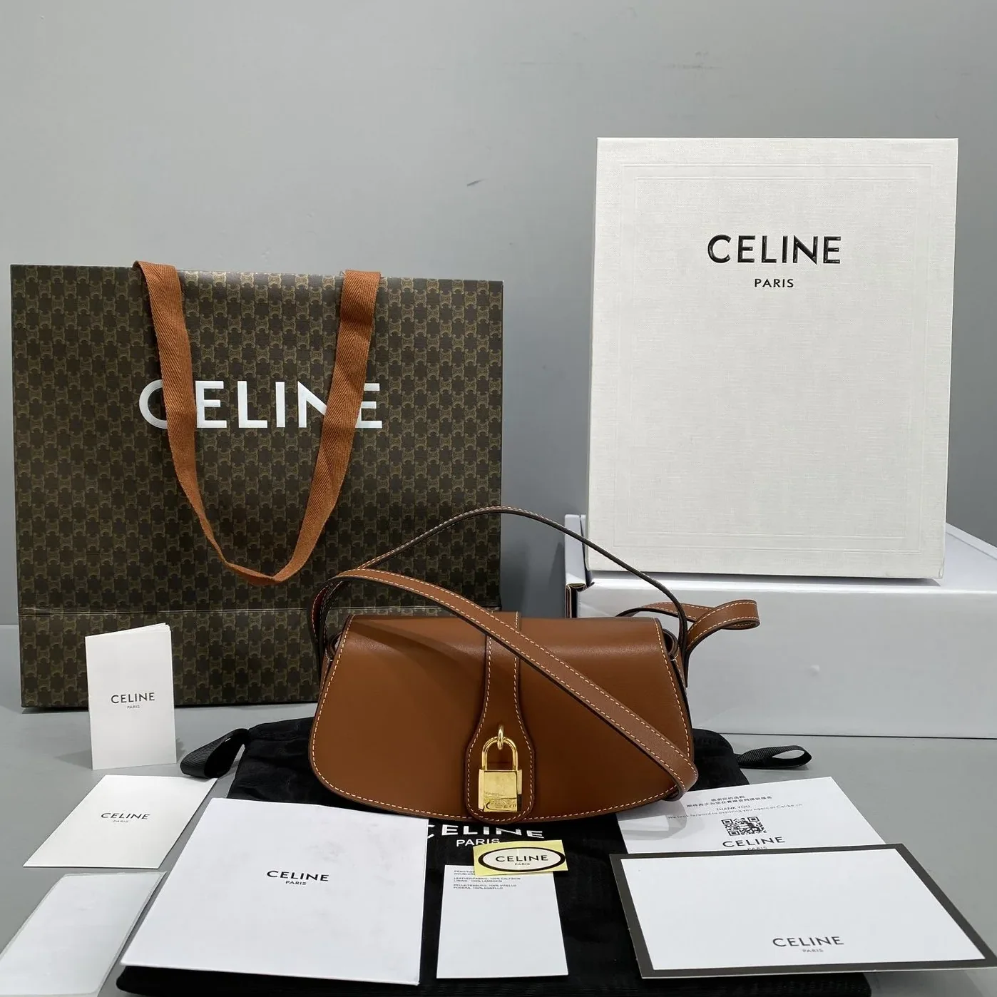 Celine Clutch On Strap Brown /