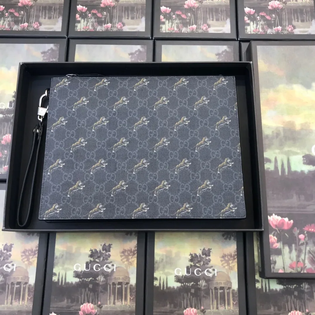 Gucci Tiger Print Pouch Light Grey Black , Pouch / for Men Gucci Tiger Print Pouch Light Grey Black , Pouch / for Men