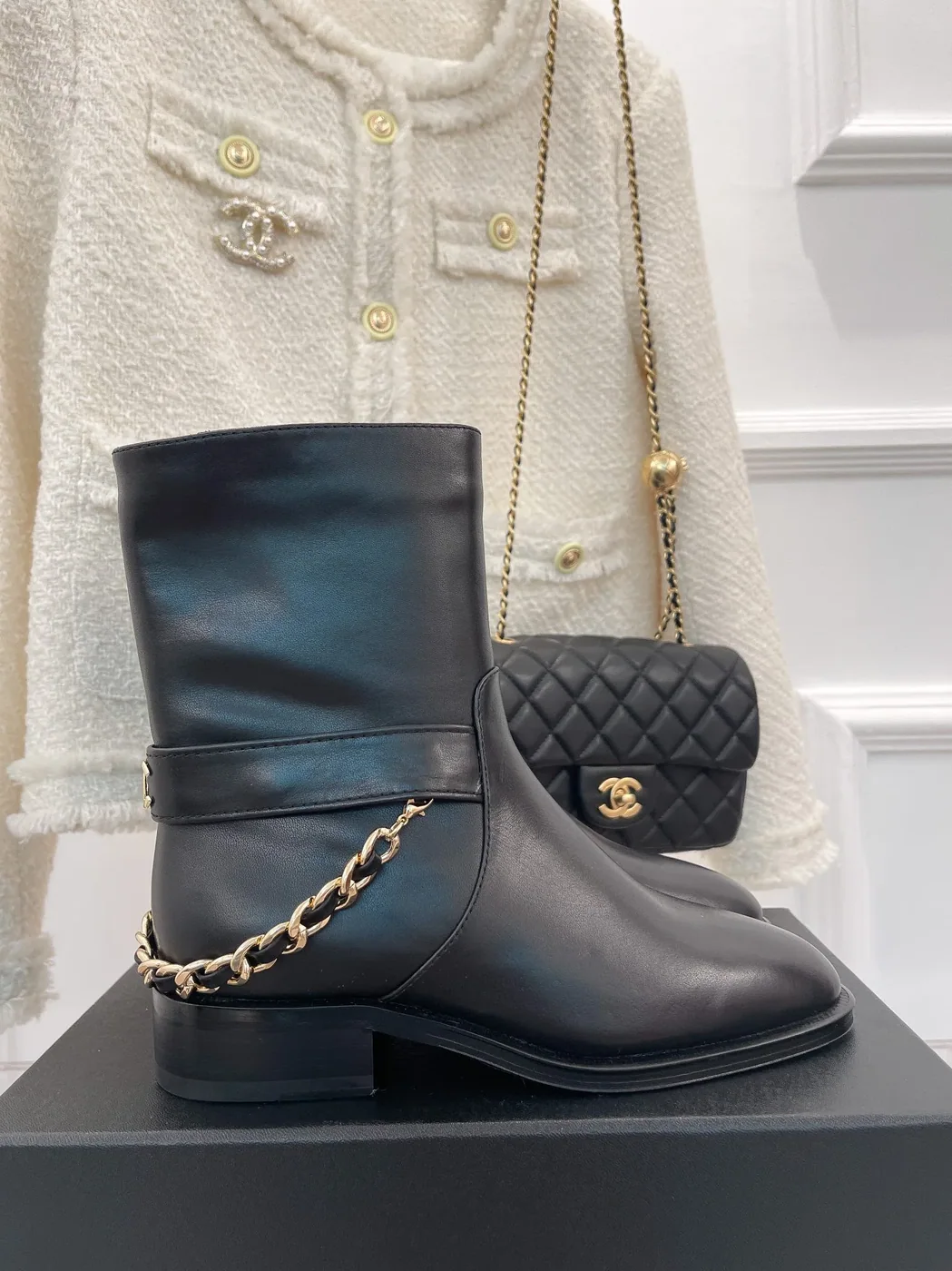 Chanel Ankle Boots With Chain Black / Chanel Ankle Boots With Chain Black /