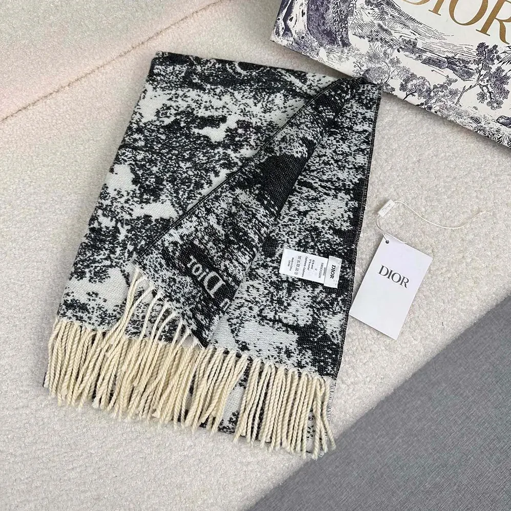 Dior Toile de Jouy Sauvage Scarf Navy Blue Cashmere and Wool for Unisex Dior Toile de Jouy Sauvage Scarf Navy Blue Cashmere and Wool for Unisex