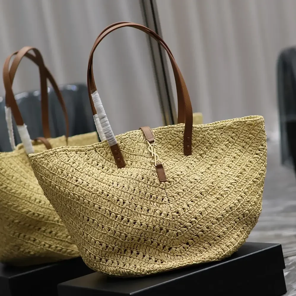 Saint Laurent YSL Panier Medium in Raffia and Vegetable for Women in tanned Leather Saint Laurent YSL Panier Medium in Raffia and Vegetable for Women in tanned Leather