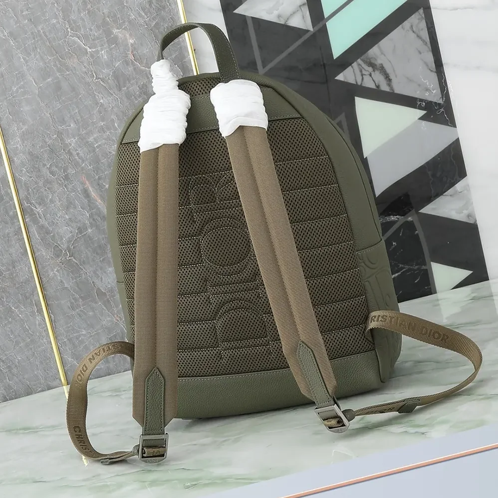 Dior Rider 2.0 Zipped Backpack Khaki Dior Gravity Leather and Khaki Grained Calfskin for Unisex