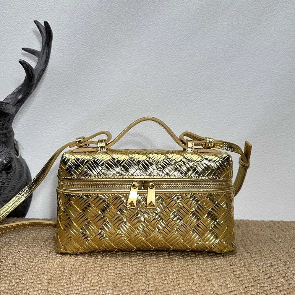 Bottega Veneta Bang Bang for Women in Gold Bottega Veneta Bang Bang for Women in Gold