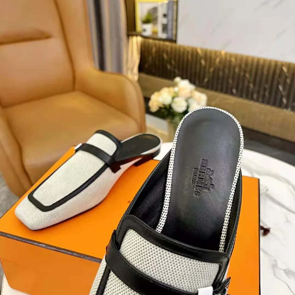 Hermes in H Canvas and Calfskin for Women in Black Hermes in H Canvas and Calfskin for Women in Black