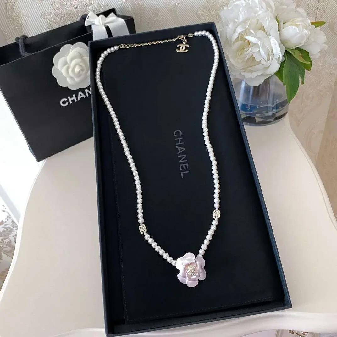 Chanel Flower Necklace White