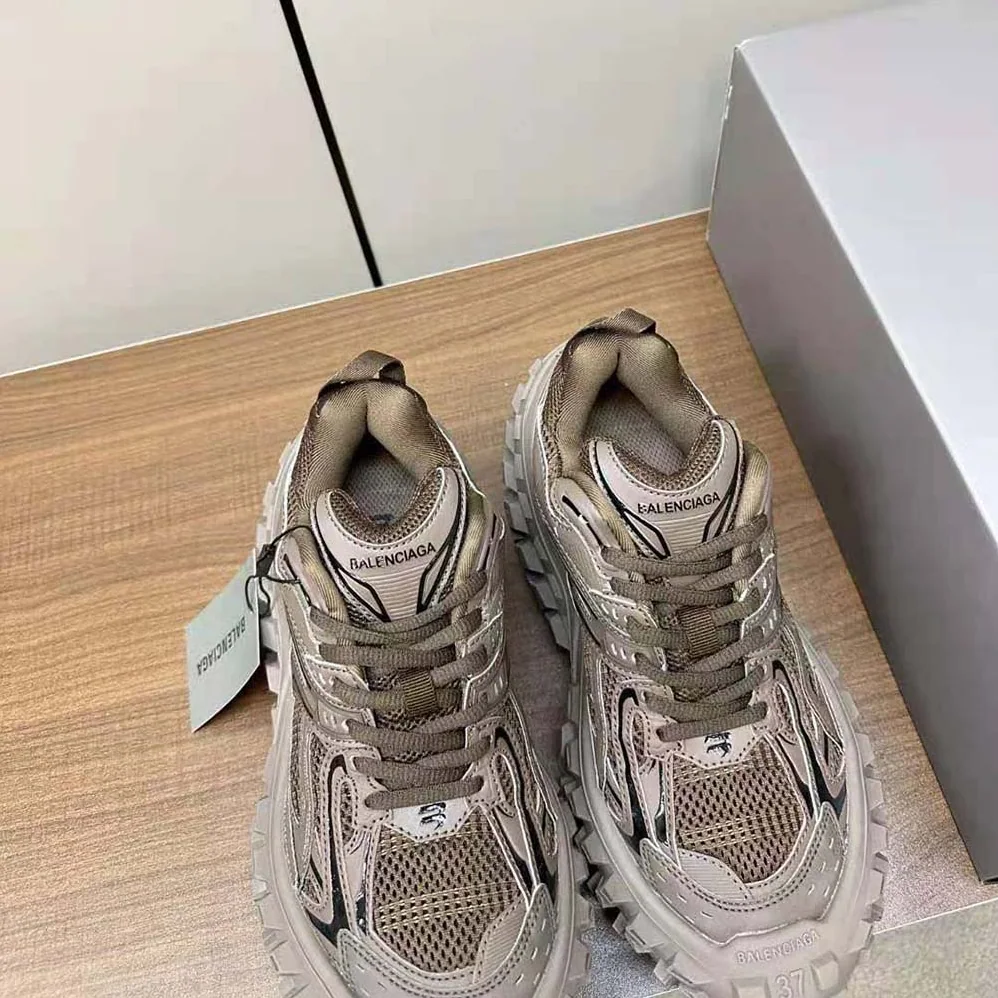 Balenciaga Bouncer Sneaker in Beige Mesh and Nylon for Unisex Balenciaga Bouncer Sneaker in Beige Mesh and Nylon for Unisex