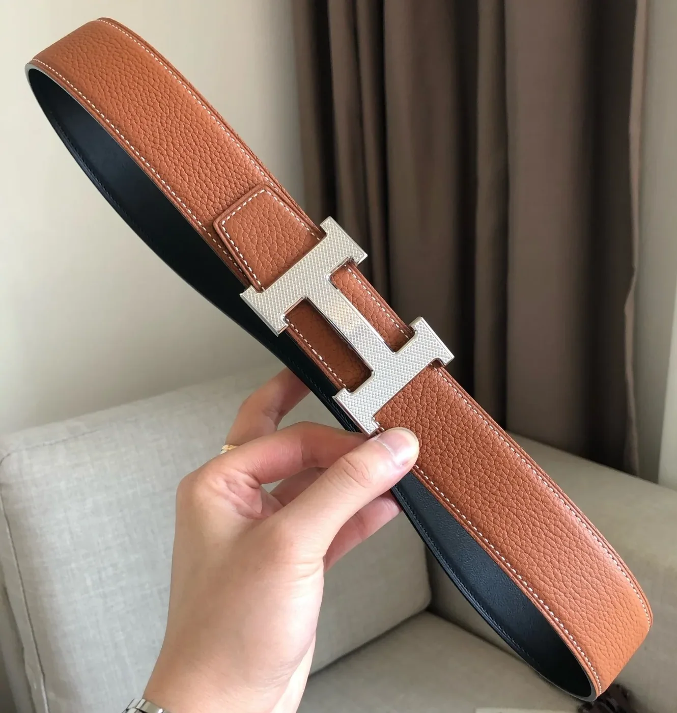 Hermes H Guillochee Belt Buckle And Reversible Leather Strap Noir Hermes H Guillochee Belt Buckle And Reversible Leather Strap Noir