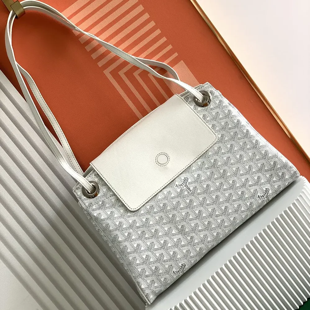 Goyard Rouette Souple Bag for Unisex in White Goyard Rouette Souple Bag for Unisex in White