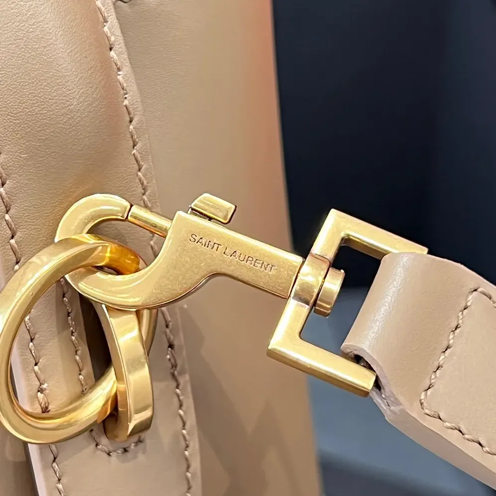 Saint Laurent YSL Le 37 Small in Shiny Leather for Women in Brown Saint Laurent YSL Le 37 Small in Shiny Leather for Women in Brown