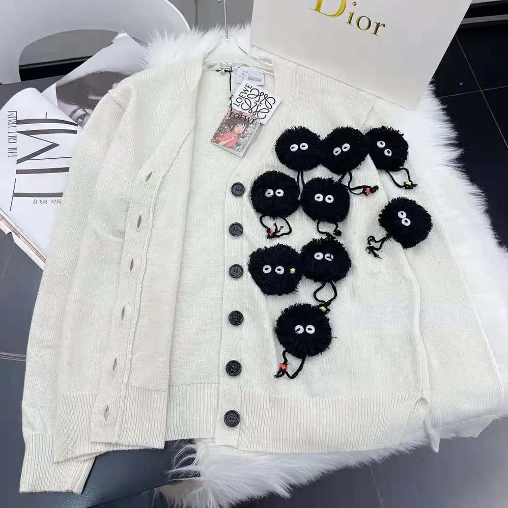 Loewe Susuwatari Cardigan in Wool with Hand Knitted for Women in White