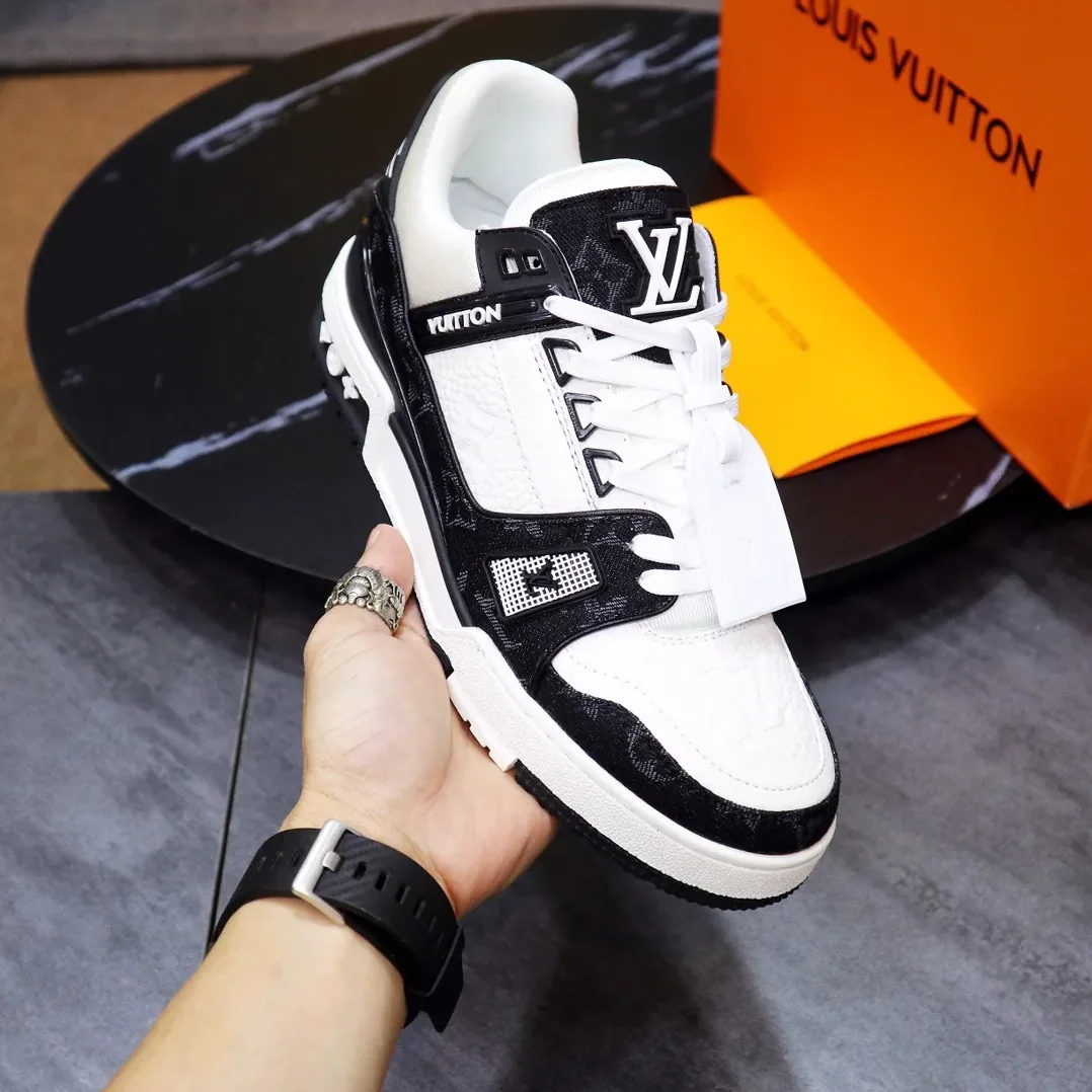 Louis Vuitton Trainer Sneaker Mix Of Materials Black in White