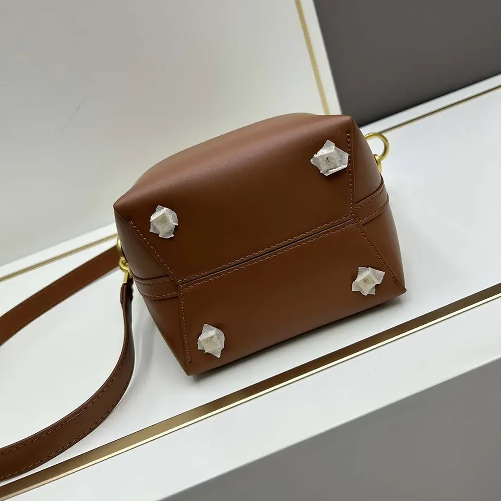 Saint Laurent YSL Le 37 Small in Shiny Leather for Women in Tan