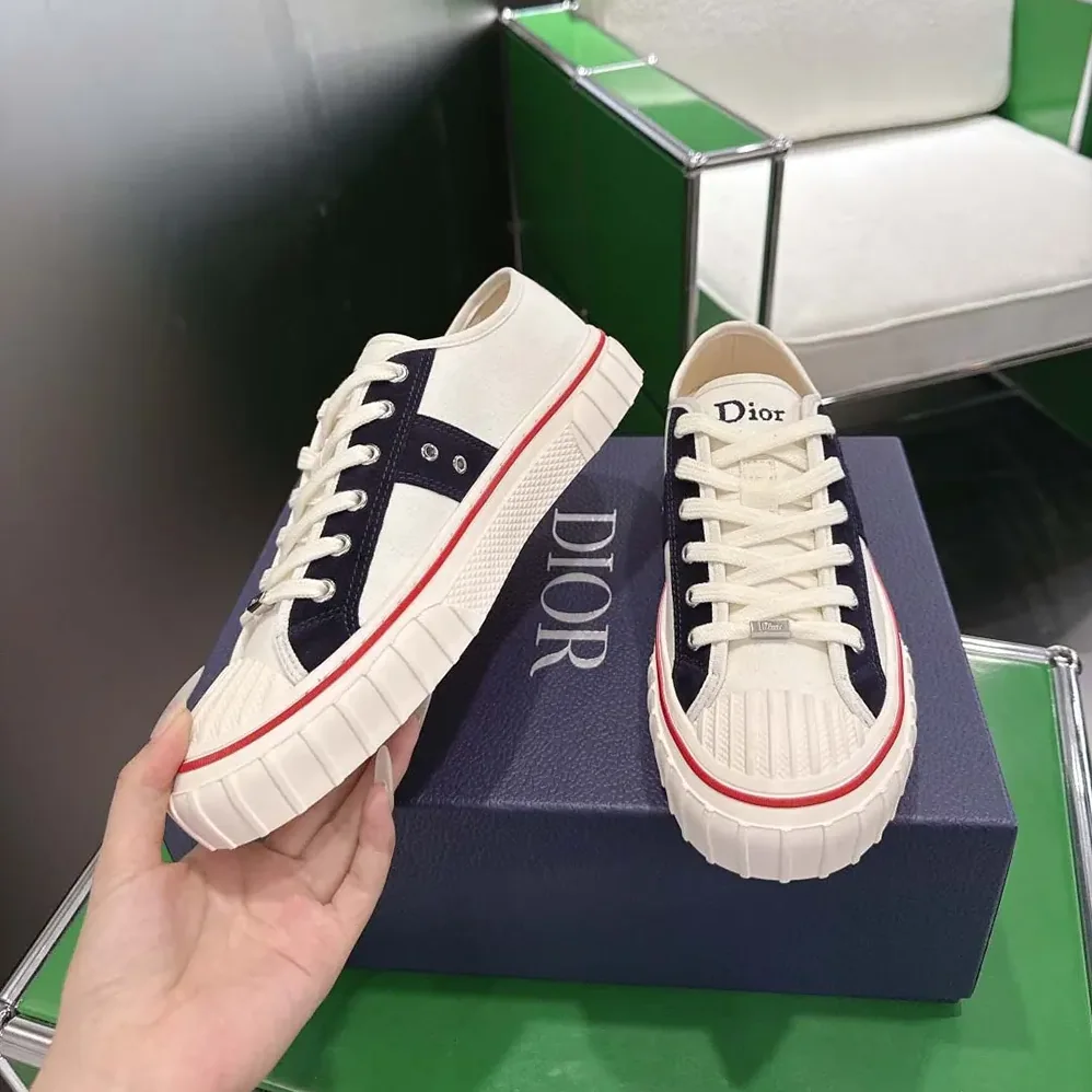 Dior Hooper Low-Top Sneaker White Canvas and Navy Blue Suede Calfskin for Unisex Dior Hooper Low-Top Sneaker White Canvas and Navy Blue Suede Calfskin for Unisex