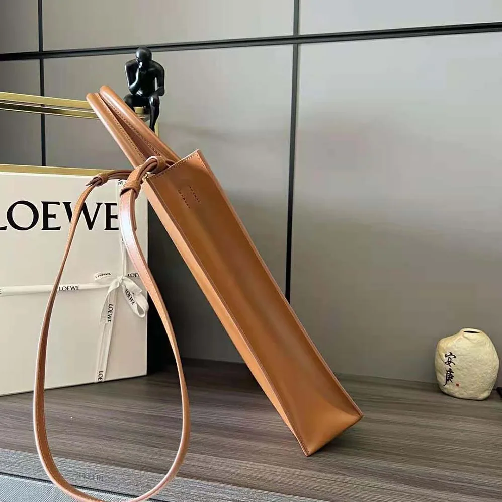 Loewe LOEWE Standard A4 Tote in Sleek Calfskin for Women in Tan Loewe LOEWE Standard A4 Tote in Sleek Calfskin for Women in Tan