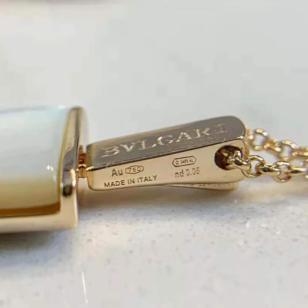 Bvlgari BVLGARI BVLGARI Gelati 18 KT Rose Gold Soft Bracelet for Women in White Bvlgari BVLGARI BVLGARI Gelati 18 KT Rose Gold Soft Bracelet for Women in White